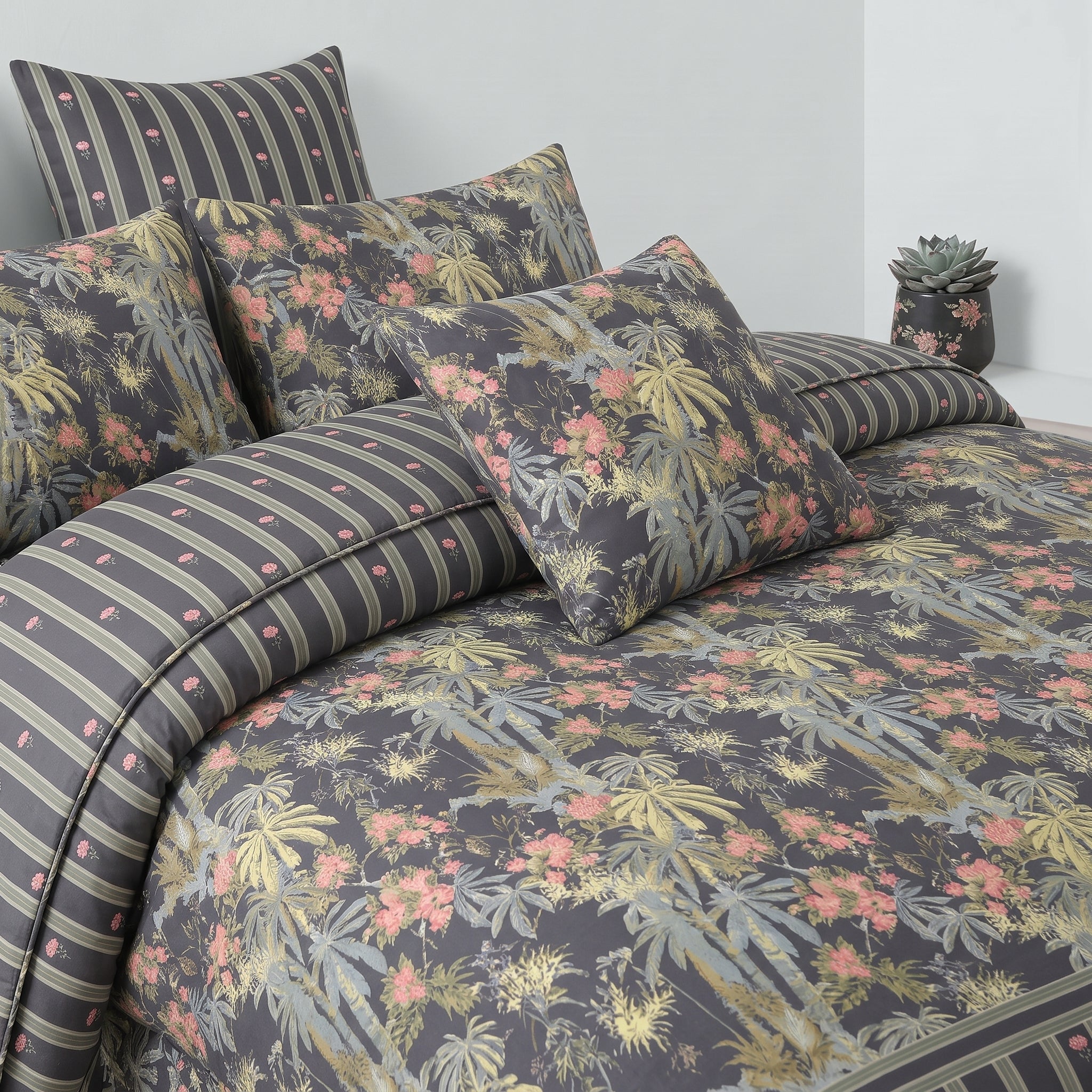 7pcs Comforter Sets