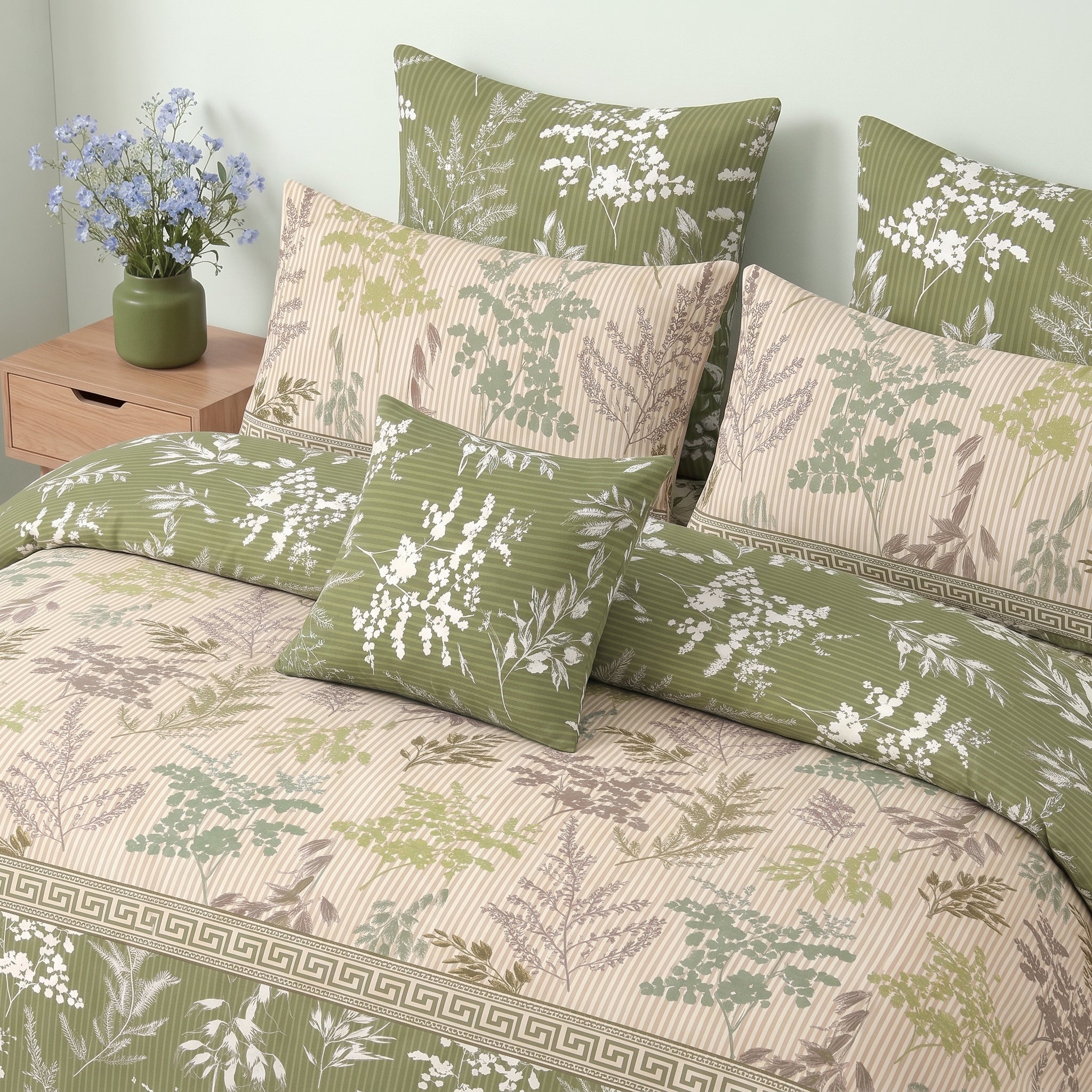 7pcs Comforter Sets